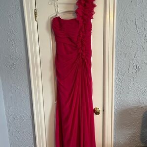 Elegant Pink One-Shoulder Gown